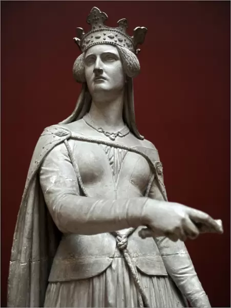 Philippa of England (1394-1430). Statue