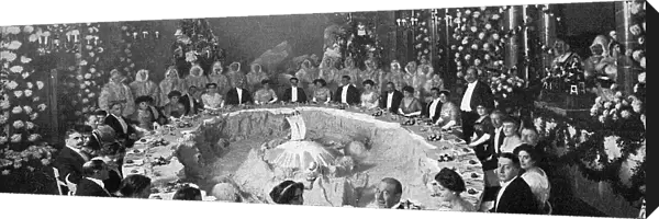 A 2000 dinner party at the Savoy, 1910