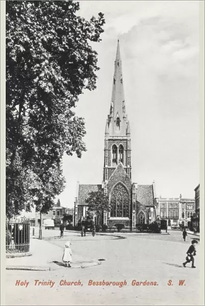 Holy Trinity Church, Bessborough Gardens