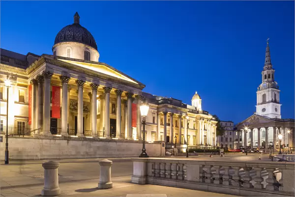 National Portrait Gallery, Trafalgar Square, London, England, UK