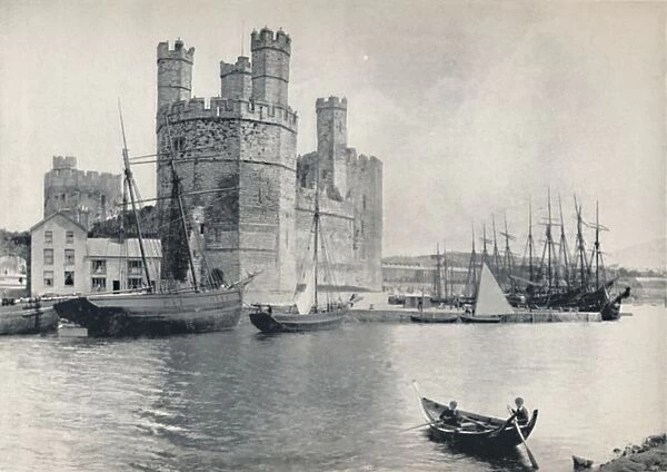 Carnarvon - The Castle, 1895