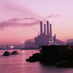 Industry Rights Managed Collection: Power stations