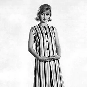 Reveille Fashions: Dawn Chapman. July 1964 P006782