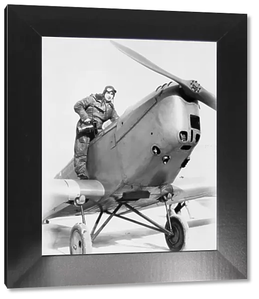 Pilot and plane AFL03_aerofilms_c19951