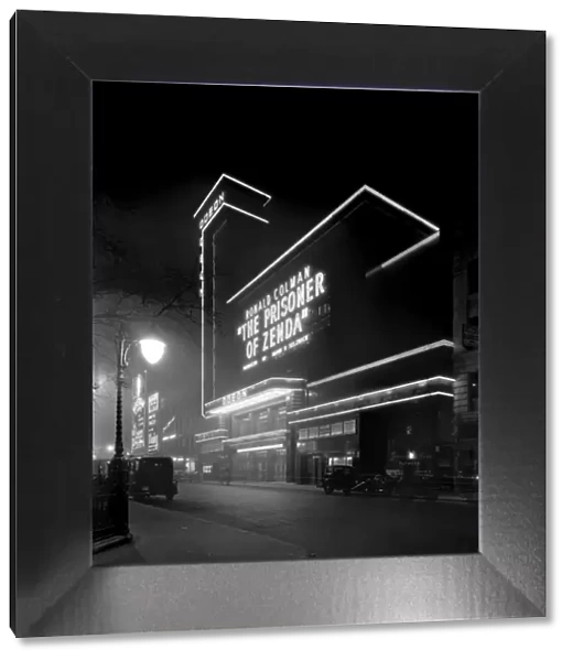 Odeon Cinema BB87_03702