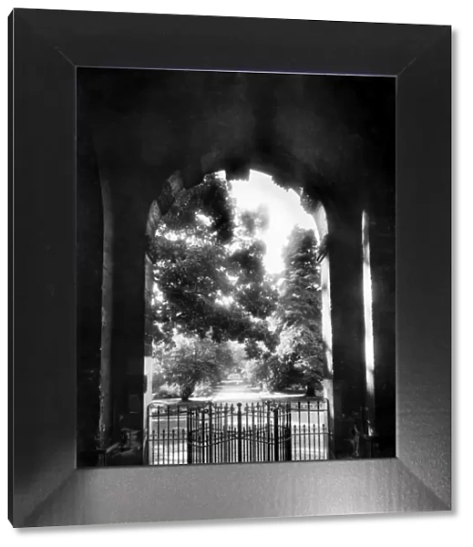 Main gate, Botanic Garden, Oxford CC50_00369