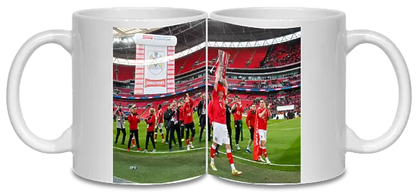 Bristol City FC Celebrate Johnstones Paint Trophy Victory: 2-0 Win over Walsall at Wembley Stadium (Luke Ayling with the Trophy)