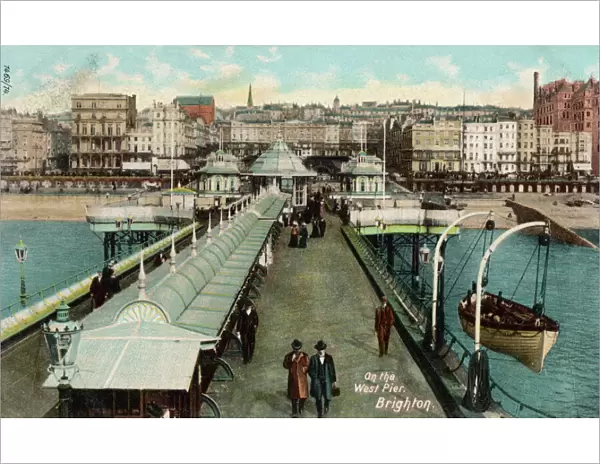 Brighton  /  West Pier 1900