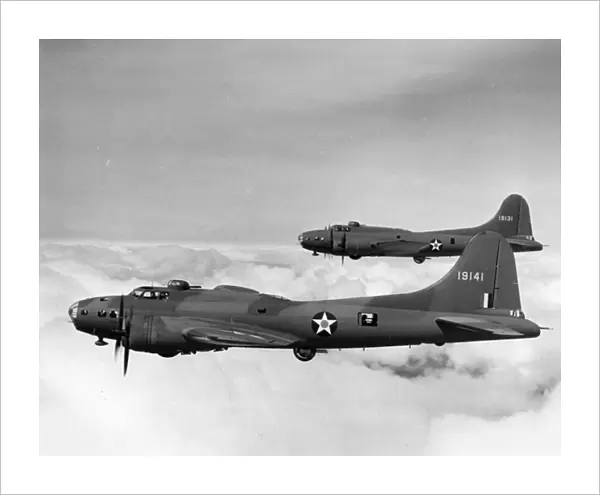 Two Boeing B-17E Flying Fortress, 41-9131 and 41-9141