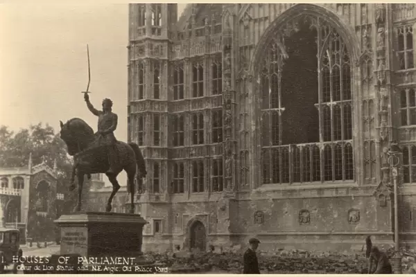 WW2 - Bomb Damage to Houses of Parliament, London