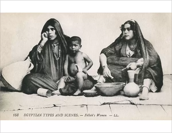 Egyptian Fellahs Women (and child)