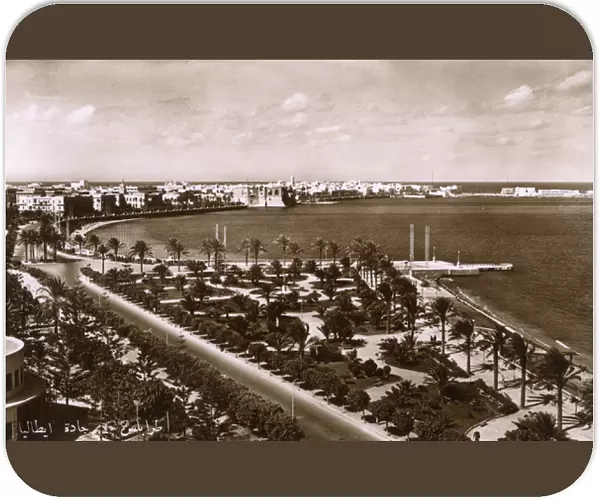 Libya - Tripoli - The seafront  /  Waterfront