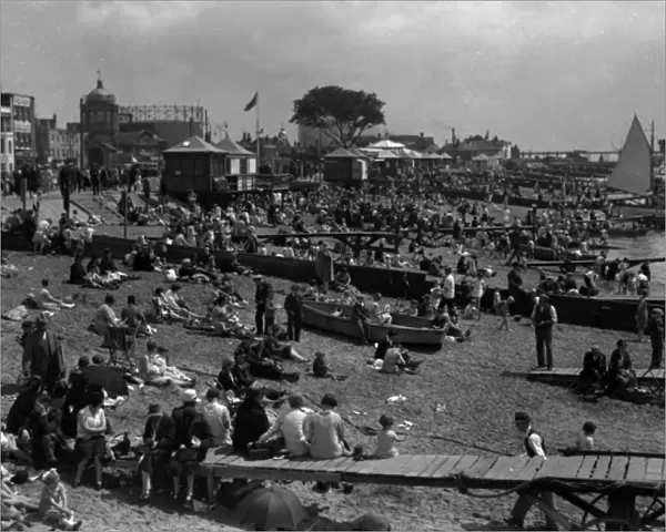 Southend Beach 1930S