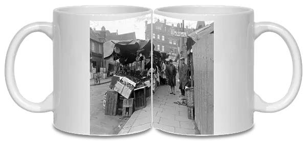 Tooting Market, 1930S