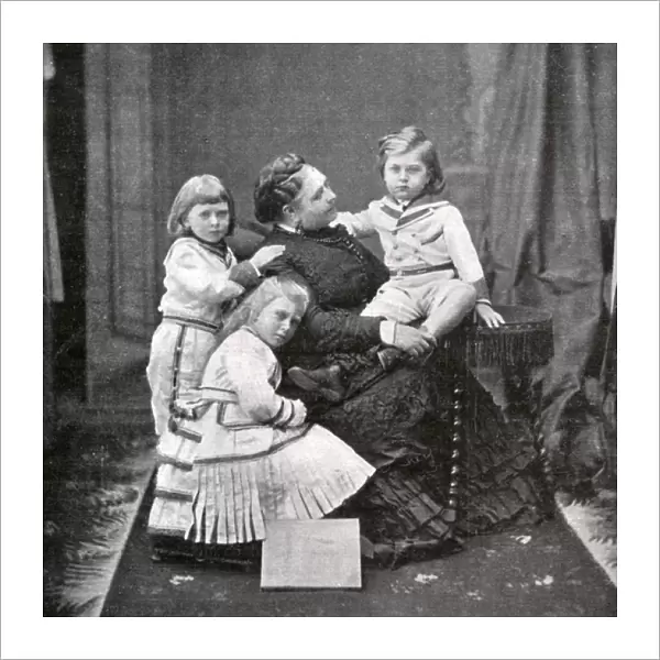 Princess Mary Adelaide of Cambridge with three children