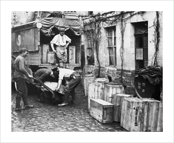 French soldiers removing wine for safe keeping, WW1