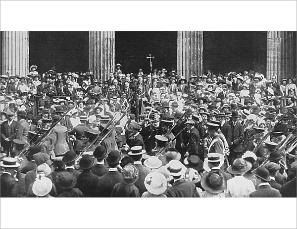 WW1 - Territorials Blessed at St. Pancras Church, London