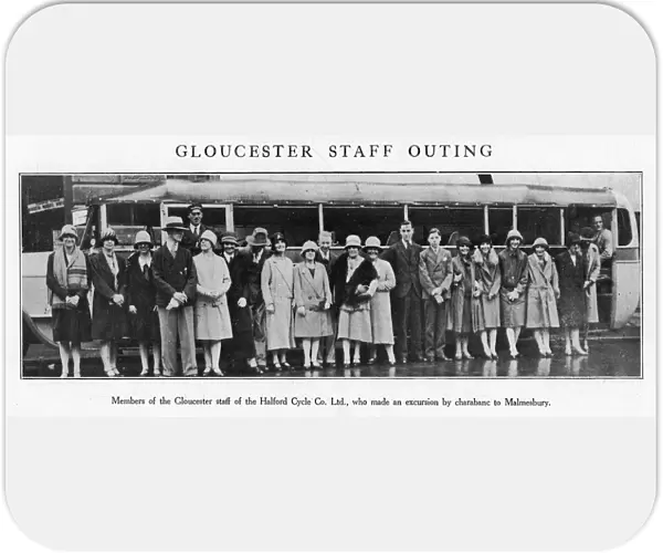 Gloucester staff outing by charabanc - Halford Cycle Co. Ltd