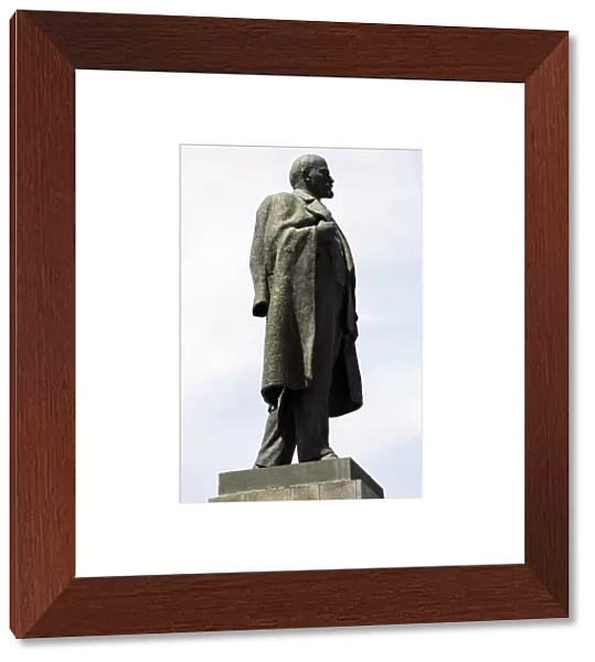 Lenins Statue. Kerch. Ukraine