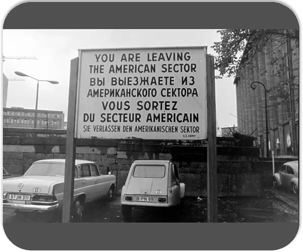 Sign in four languages, Berlin Wall, Berlin, Germany