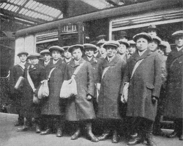 Waifs and Strays Society First 1913 Emigration Party to Cana