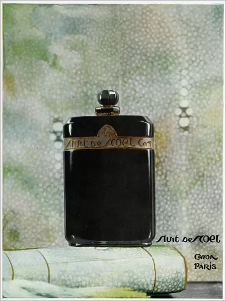 Advertisement for Nuit de Noel perfume by Caron