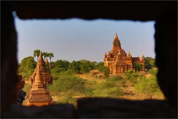 Pagodas and temples on the Plain of Bagan, Bagan, Myanmar