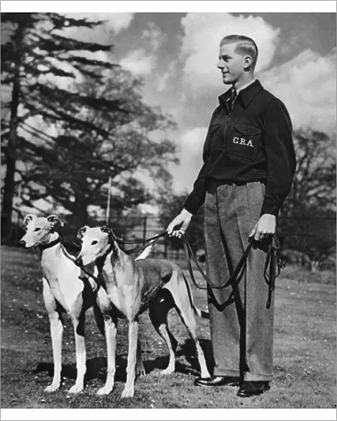 Go Greyhound Racing at White City, 1939