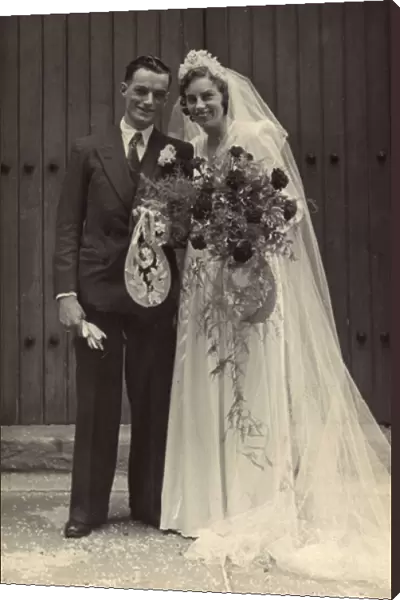 Wedding couple, 1945