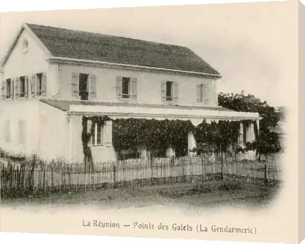 Police station in Pointe des Galets, R鵮ion