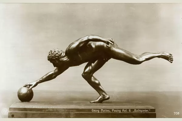 Sculpture of a male ball player by Georg Mattes