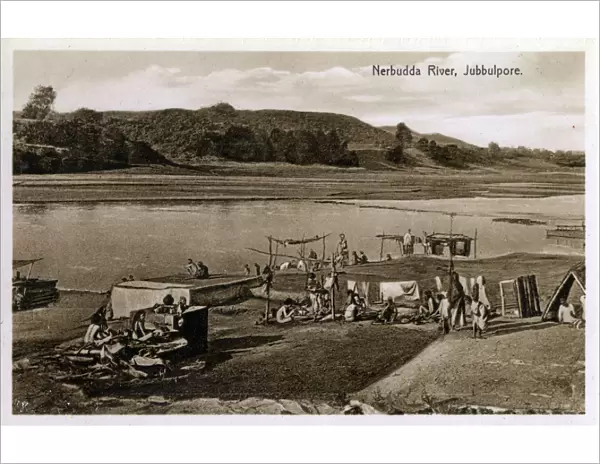 The Nerbudda River, Jabalpur, Madhya Pradesh, India Date: circa 1910s