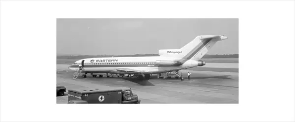 Boeing 727-25 N8122N