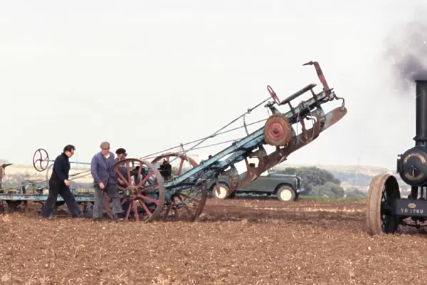 Fowler Ploughing Engine YB1269 in action