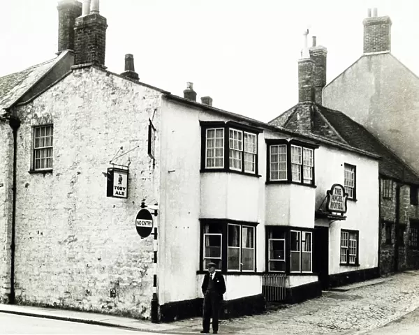 Photograph of Angel Inn, Castle Cary, Somerset