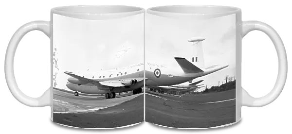 Hawker Siddeley Nimrod MR. 1 XV237