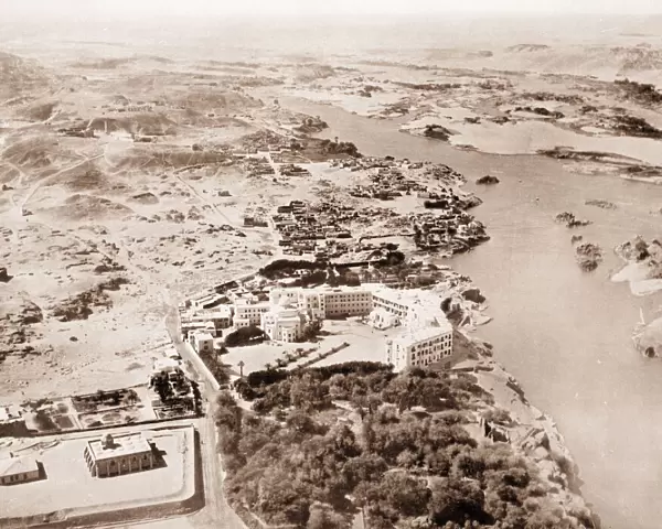 Aerial view, Cataract Hotel, Aswan (Assuan), Egypt