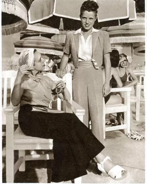 Elsa Schiaparelli and daughter Gogo at Monte Carlo