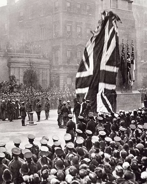 The moment of the unveiling of the Cenotaph on Armistice Day, 11th November 1920