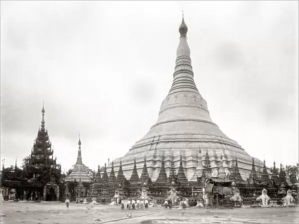 Shwe Dagon Pagoda, Ragoon, Yangon, Burma, Myanmar