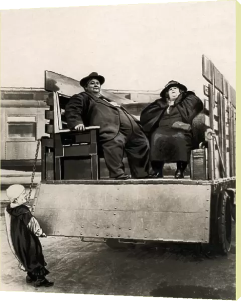 c. 1920s - Tom and Alice obese sideshow performers
