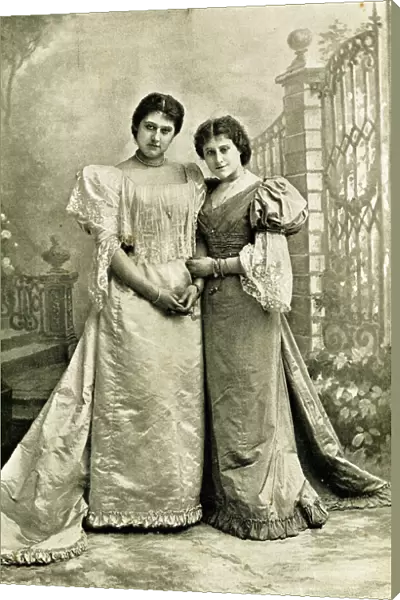Lily and Hilda Hanbury, English actresses Date: 1890s