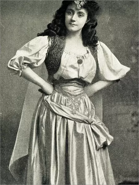 Miss Roberts as Ethel Sportington in Morocco Bound