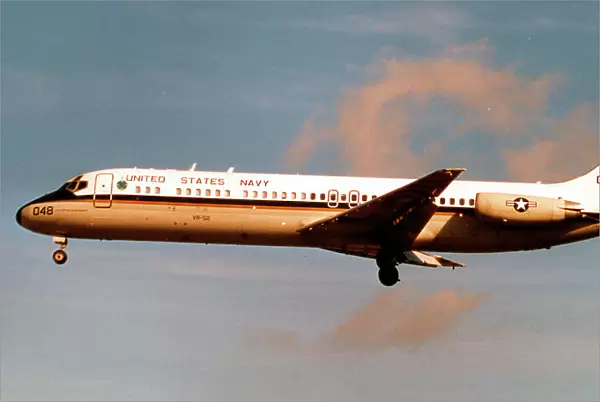 McDonnell Douglas C-9B Skytrain II 160048 - JT