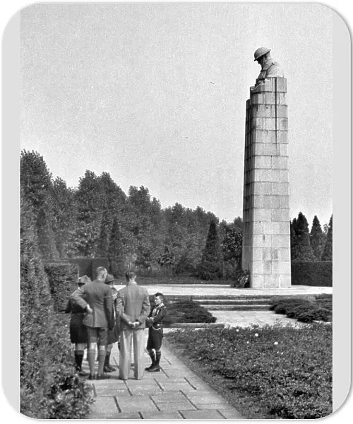 St Julien war memorial, Langemark, Belgium