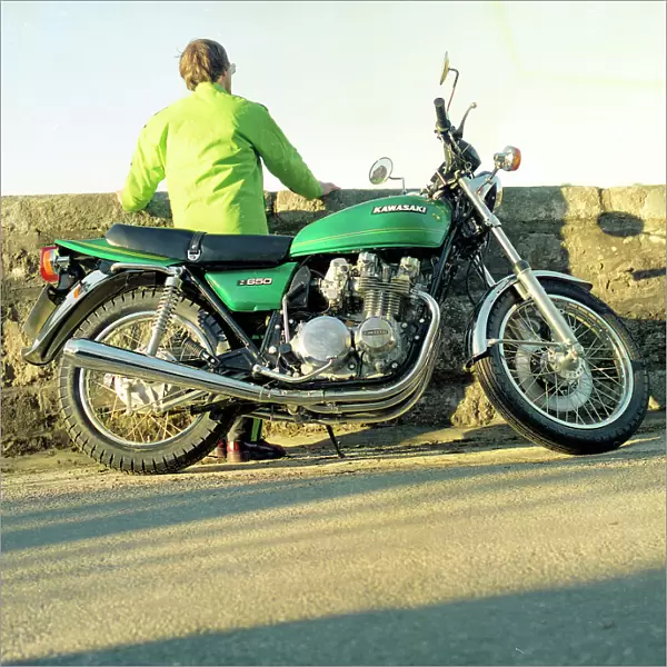 Kawasaki Z 650 motorbike