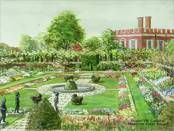Henry VIII Garden, Hampton Court Palace, Surrey