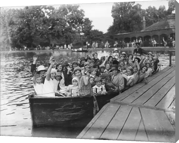 Finsbury Park Boaters