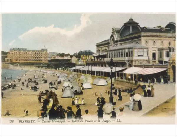 Biarritz  /  Beach  /  Casino