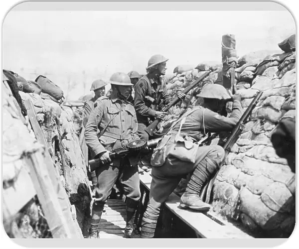Australian troops in trench, near Armentieres, France, WW1